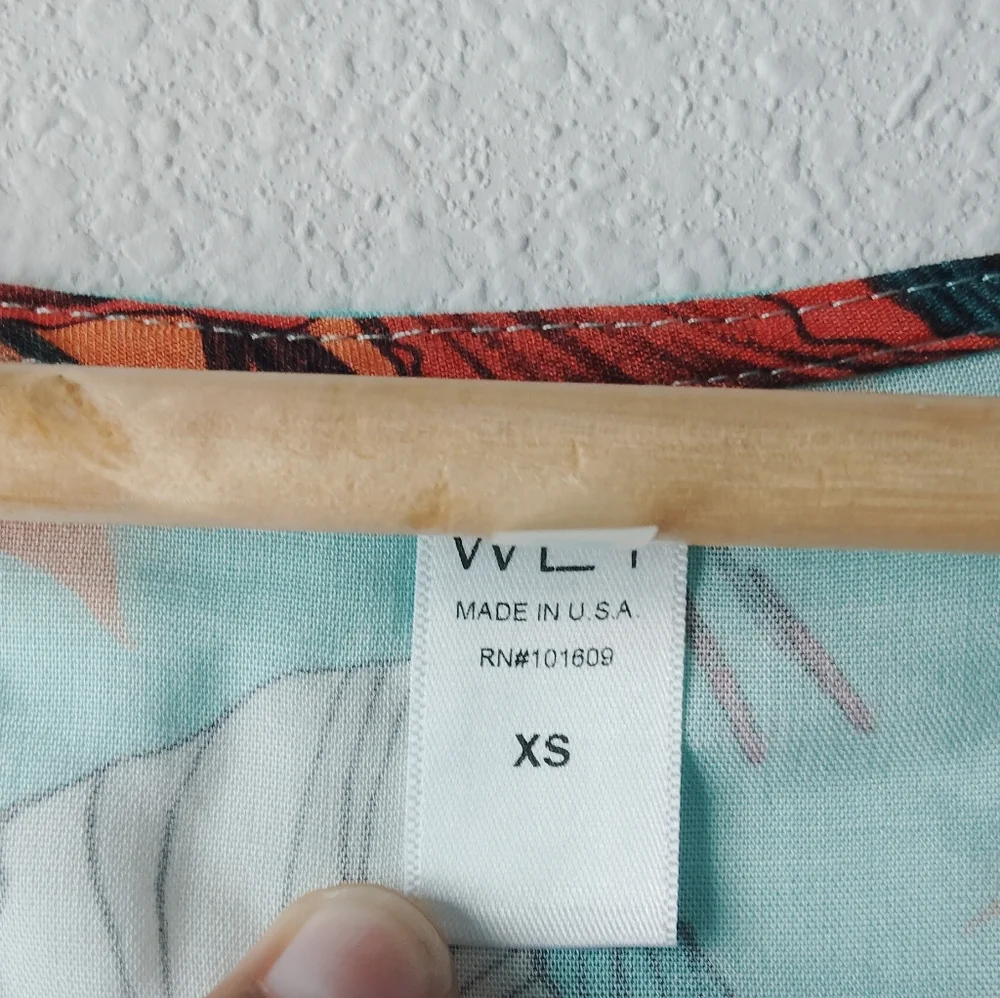 WET Swimsuit Coverup Floral Romper - Picture 6 of 6